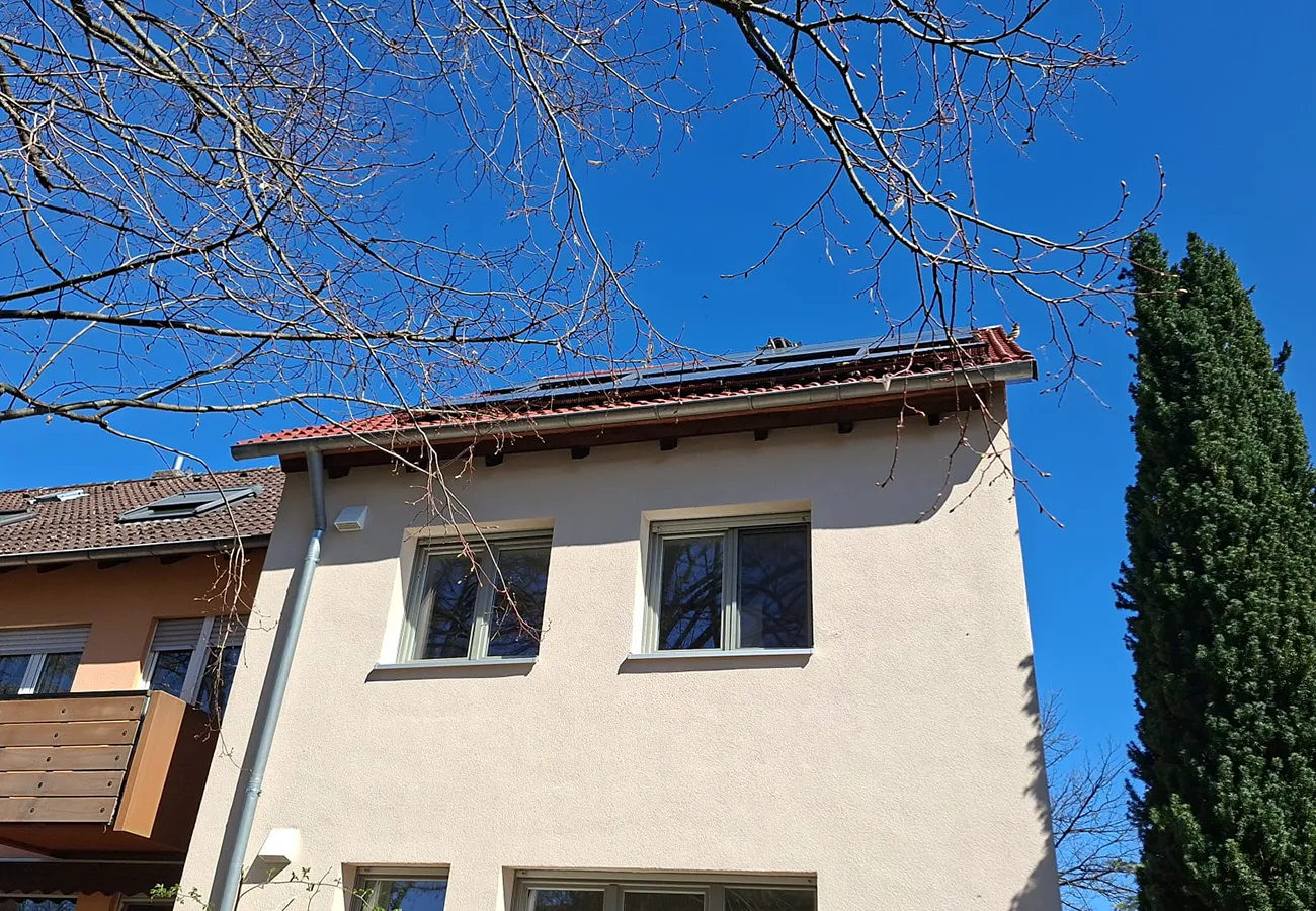 PV-Protector® – der zuverlässige Vogel- und Marderschutz für Ihre Solaranlage. 